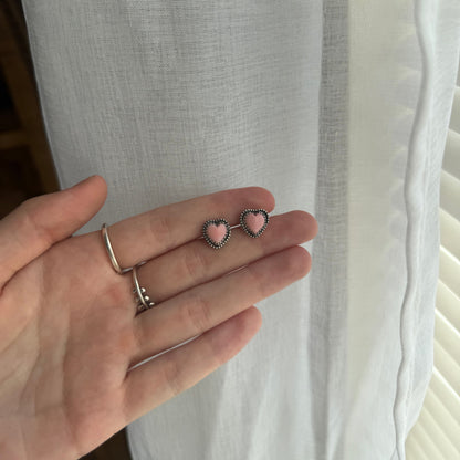 Pink Conch Heart Stud Earrings